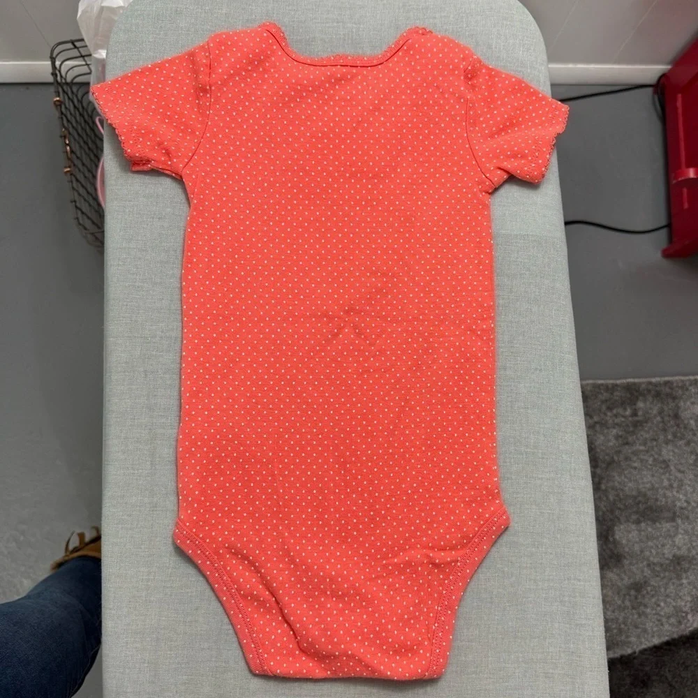 Carter’s | 3 Short Sleeve Onesies